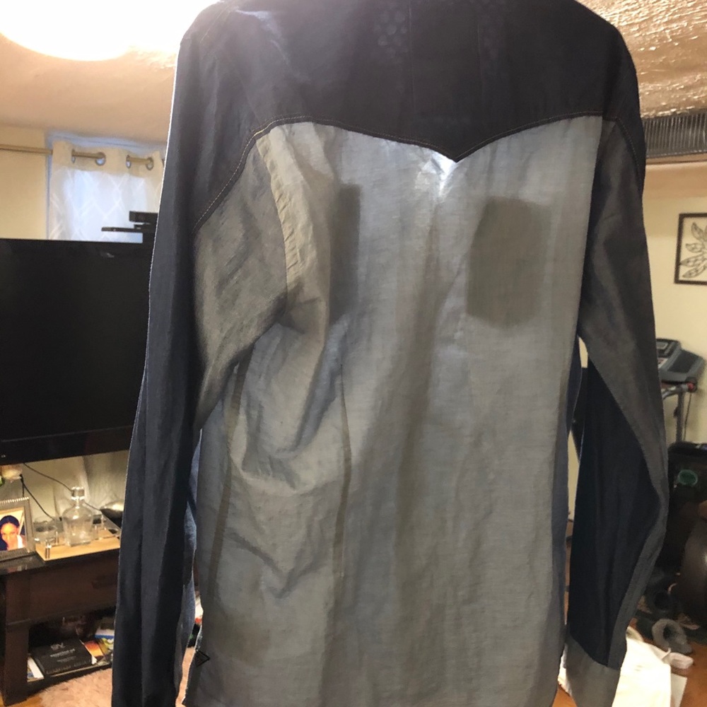 Guess 2 Tone Button Down - Picture 7 of 7